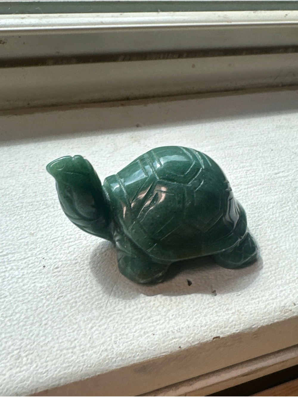 Jade Green Polished Turtle Figurine hand carved all sides good luck